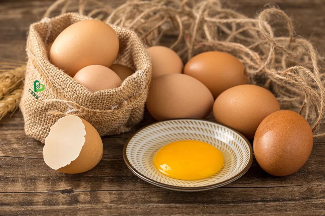 鸡蛋羹、蛋黄羹是辅食中非常优质的食物